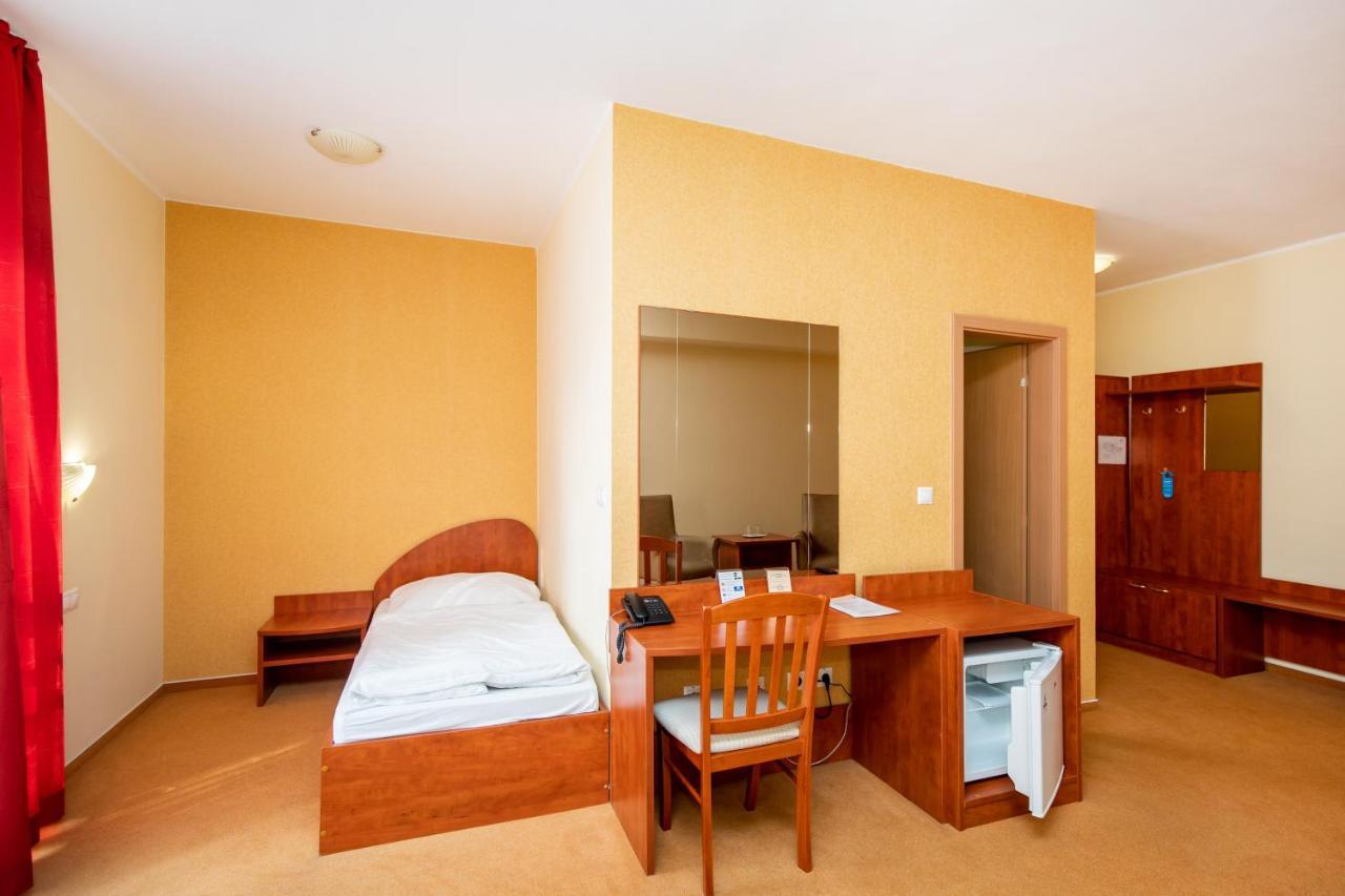 Hotel Boss Žilina Buitenkant foto